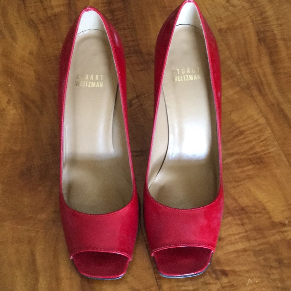 STUART WEITZMAN RED PUMPS🌺